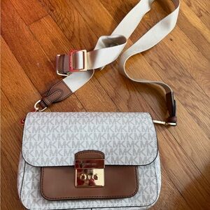 Michael Kors Tan and Cream Crossbody Bag